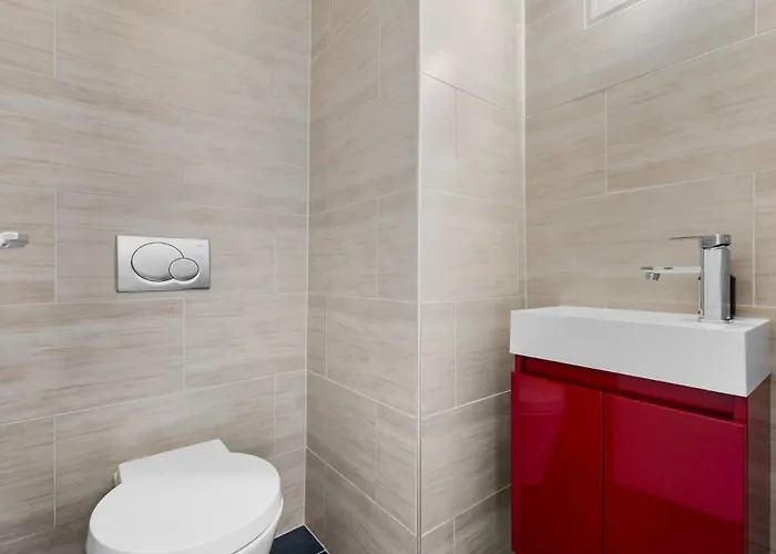 Saturne 103 Sur La Place Du Village A * Anzère