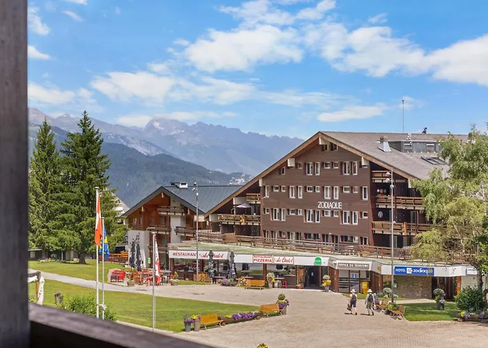 Saturne 103 Sur La Place Du Village A * Anzère